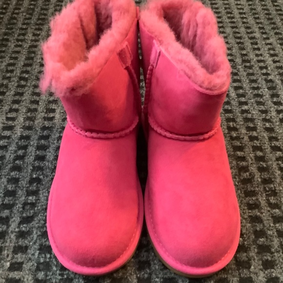 Ugg Uggs Bailey bow toddler girls cerise hot pink fuchsia boots 11 - Picture 2 of 7